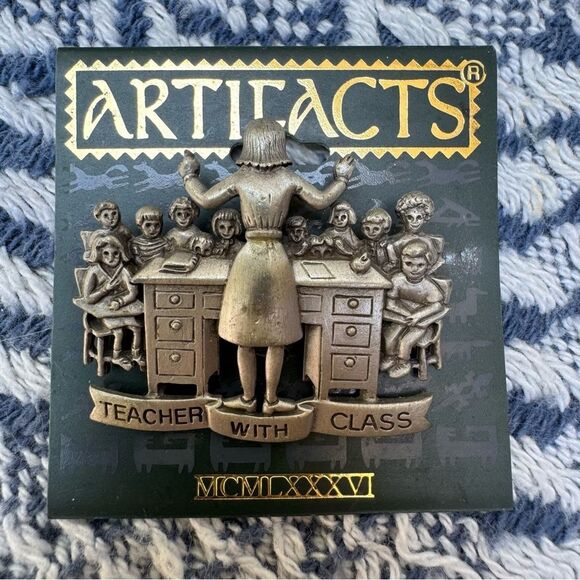 New Artifacts Teacher with Class Pin - Picture 1 of 4